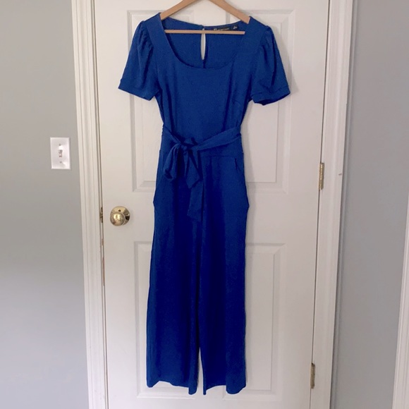 Super comfy and flattering! Jumpsuit - Picture 1 of 3